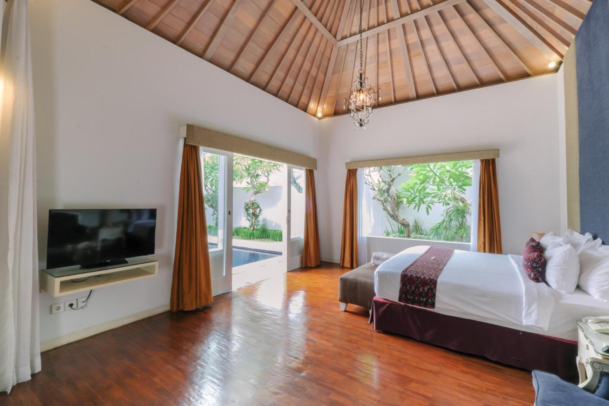Kaisa Villas Seminyak Exterior photo
